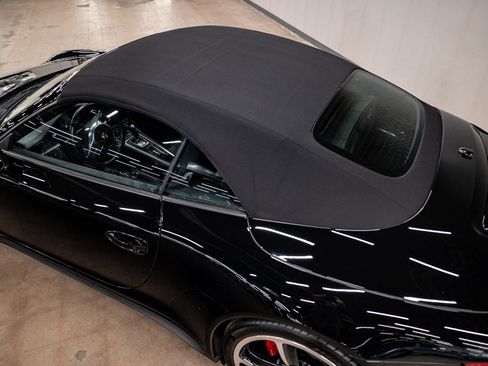 Used 2013 Porsche 911 Carrera 4S image 20