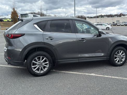Used 2022 MAZDA CX-5 AWD 2.5 S w/ Preferred Package image 5