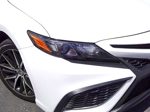Certified 2023 Toyota Camry SE FWD image 2