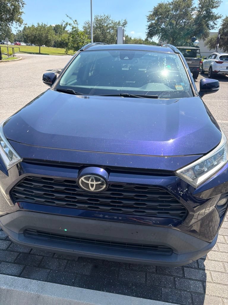 Used 2019 Toyota RAV4 XLE Premium FWD image 22