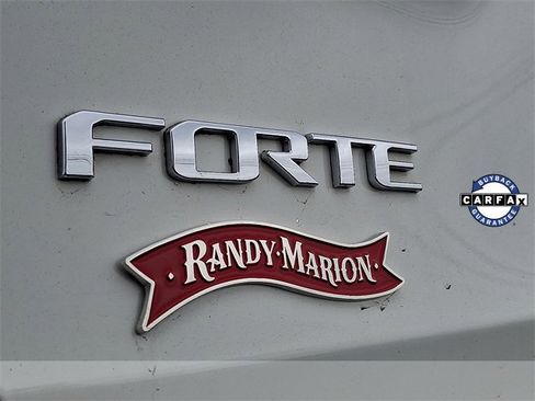 Used 2017 Kia Forte LX image 30