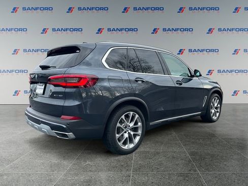 Used 2022 BMW X5 xDrive40i w/ Luxury Seating Package image 5