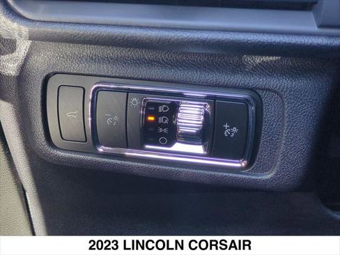 Certified 2023 Lincoln Corsair Reserve image 20
