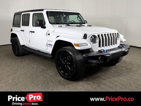Used 2022 Jeep Wrangler Unlimited Sahara w/ Safety Group AWD/4WD image 1