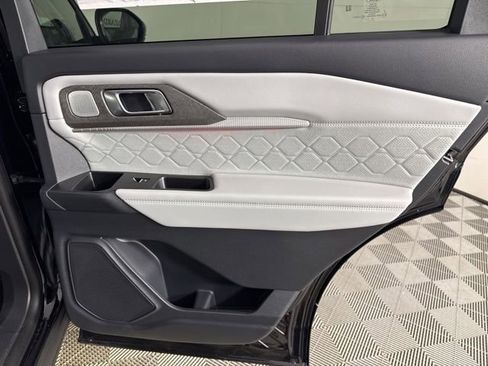 New 2026 Ford Explorer Platinum w/ LUX Leather Package image 25