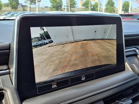 Used 2021 Chevrolet Tahoe Z71 w/ Rear Media and Nav Package AWD/4WD image 14
