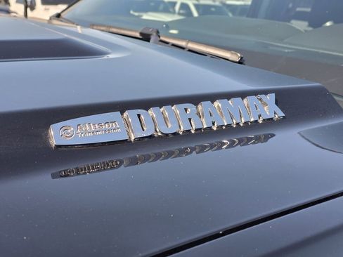 Used 2017 GMC Sierra 3500 Denali w/ Duramax Plus Package image 11