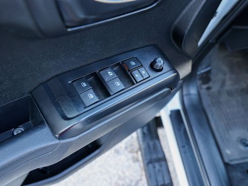 Certified 2023 Toyota Tacoma SR image 38