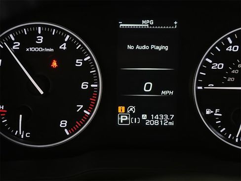 Used 2024 Subaru Crosstrek 2.0i Premium image 12