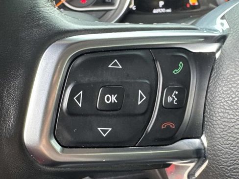 Used 2018 Jeep Wrangler Unlimited Sahara AWD/4WD image 23
