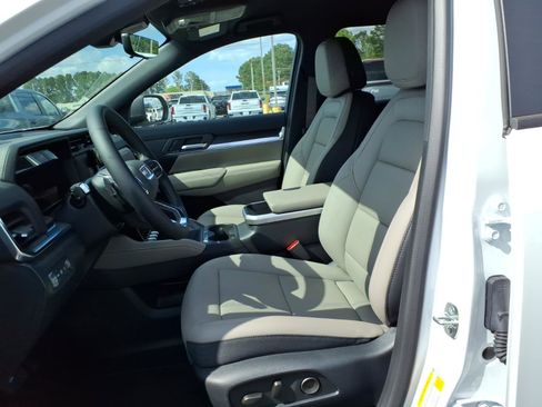 New 2026 GMC Terrain Elevation image 19