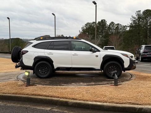 Used 2024 Subaru Outback Wilderness image 8