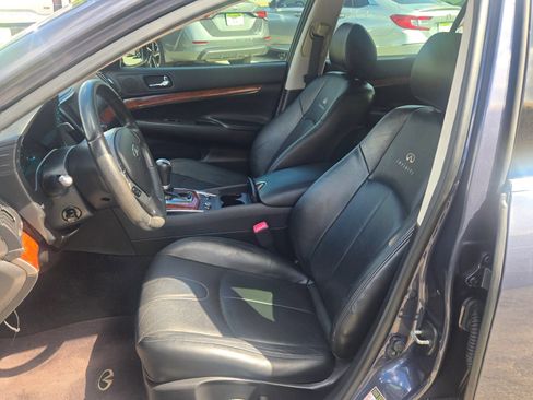 Used 2010 INFINITI G37 Journey w/ Premium Pkg RWD image 6