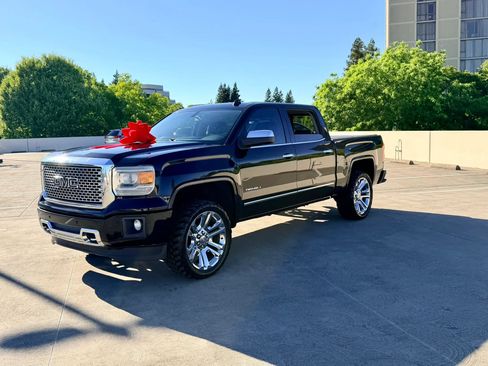 Used 2014 GMC Sierra 1500 Denali AWD/4WD image 16