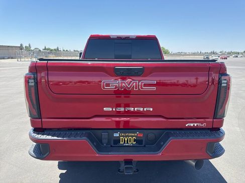 Certified 2024 GMC Sierra 2500 AT4 w/ AT4 Premium Plus Package AWD/4WD image 4