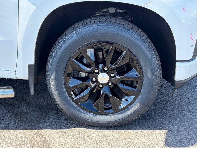 Used 2019 Chevrolet Silverado 1500 Custom w/ Infotainment Package RWD image 9