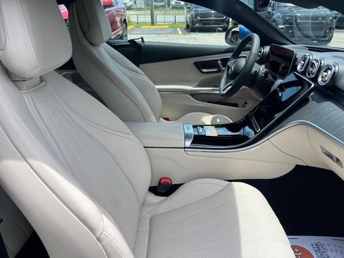 Used 2024 Mercedes-Benz CLE 300 4MATIC Coupe image 8
