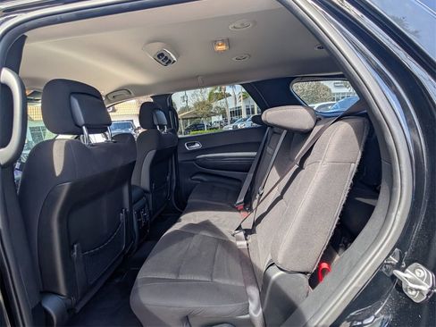 Used 2019 Dodge Durango SXT w/ 3rd Row Seating Group image 12