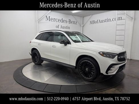 Used 2026 Mercedes-Benz GLC 300 image 1