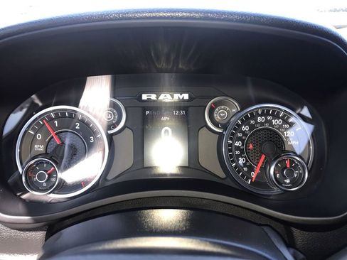 Used 2024 RAM 3500 Tradesman w/ Chrome Appearance Group image 15