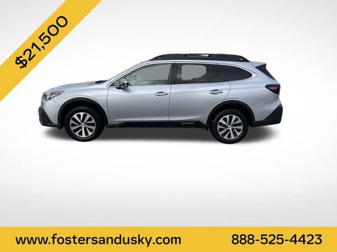 Used 2020 Subaru Outback Premium image 2