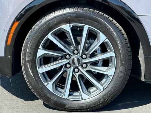 Certified 2024 Cadillac Lyriq Sport w/ LPO, Floor Liner Package AWD/4WD image 25