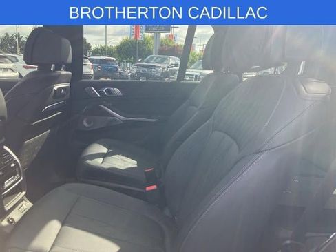 Used 2025 BMW X7 M60i AWD/4WD image 17