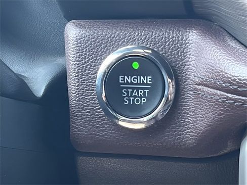 Used 2023 Ford Expedition Max Limited image 25