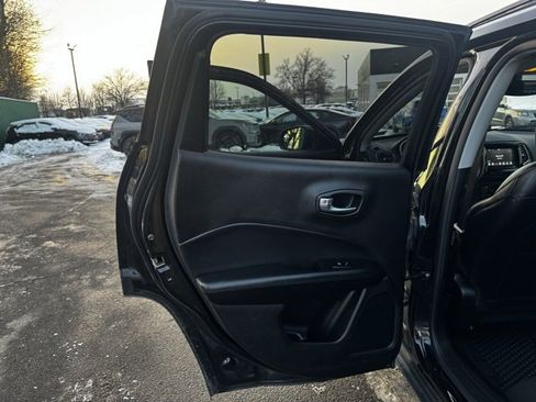 Used 2020 Jeep Compass Latitude image 22