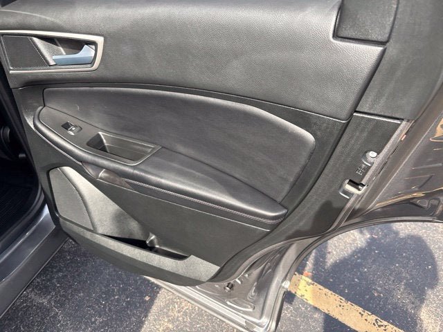 Certified 2023 Ford Edge SEL w/ Convenience Package AWD/4WD image 12