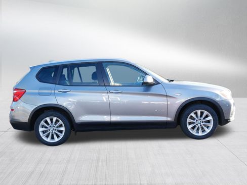 Used 2017 BMW X3 xDrive28i image 8
