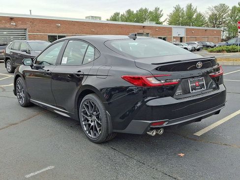 New 2026 Toyota Camry SE image 11