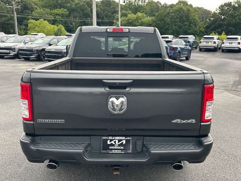 Used 2022 RAM 1500 Big Horn AWD/4WD image 4
