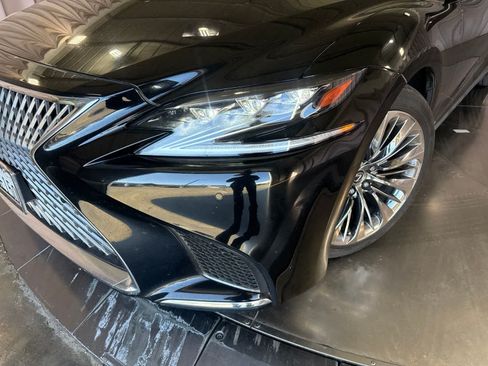 Used 2020 Lexus LS 500h w/ Luxury Package RWD image 8