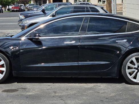 Used 2018 Tesla Model 3 Performance AWD/4WD image 2