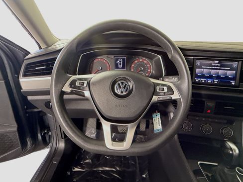 Used 2021 Volkswagen Jetta R-Line FWD image 13