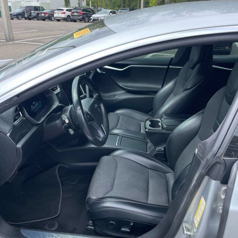 Used 2017 Tesla Model S 75D AWD/4WD image 6