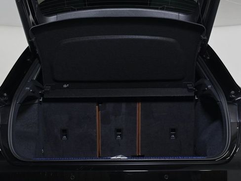 Used 2025 Audi Q3 2.0T Premium w/ Convenience Package image 21