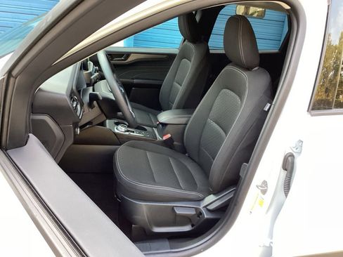 New 2025 Ford Escape Active image 24