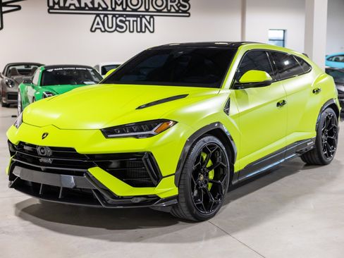 Used 2024 Lamborghini Urus Performante image 12
