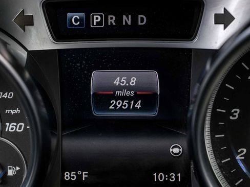 Used 2017 Mercedes-Benz SL 450 image 17