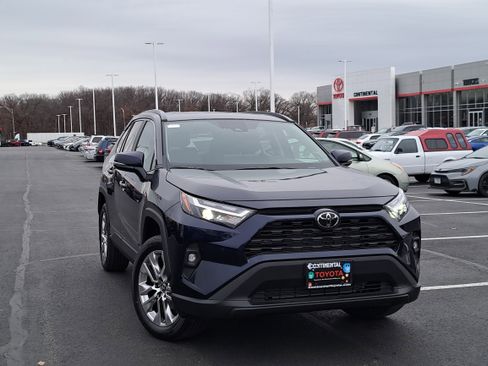 New 2025 Toyota RAV4 XLE Premium image 2