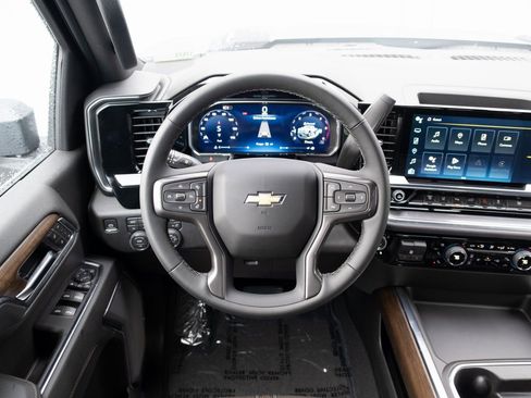 New 2026 Chevrolet Silverado 2500 High Country image 2