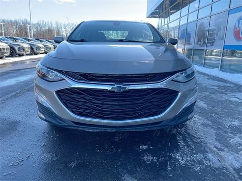Used 2022 Chevrolet Malibu RS image 28