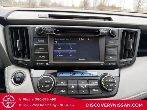 Used 2018 Toyota RAV4 XLE image 15