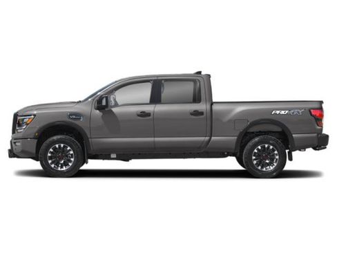 Used 2024 Nissan Titan PRO-4X AWD/4WD image 3