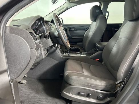 Used 2017 Chevrolet Traverse LT w/ Style and Technology Package AWD/4WD image 12