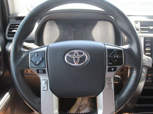 Used 2024 Toyota 4Runner SR5 AWD/4WD image 23