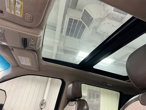 Used 2018 Ford F450 Limited image 17