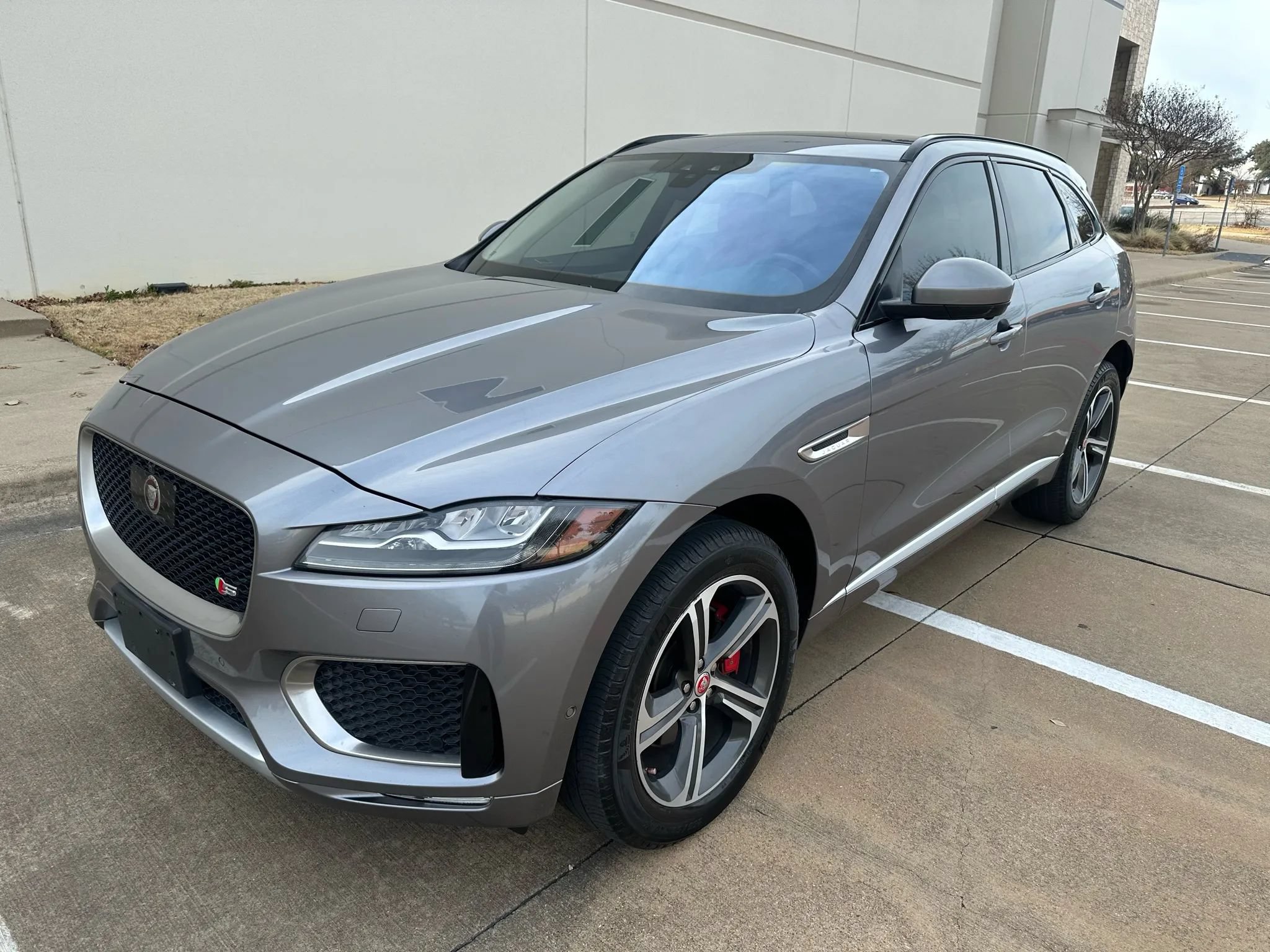 Used 2020 Jaguar F-PACE S AWD/4WD image 1